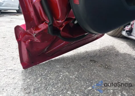 2025 Ford Mustang Mach-E Premium z USA, uszkodzony, nr VIN 3FMTK3R45SMA50788